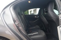 Mercedes-Benz A 200 A200d AMG-Line 4Matic