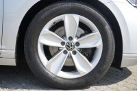 VW Passat Variant 2.0 TDI Business 4Motion DSG