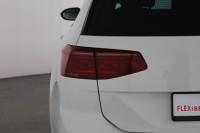 VW Passat Variant 2.0 TDI DSG Elegance
