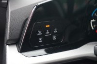 VW Golf VIII Variant Life eTSI