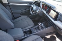 VW Golf VIII Variant 1.0 TSI