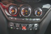 MINI COOPER_COUNTRYMAN Countryman Cooper 1.5 Classic Aut.