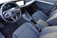 VW Golf VIII Variant Life eTSI