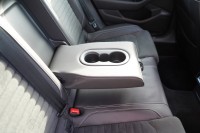 VW Passat Variant 1.5 TSI DSG R-Line