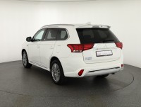 Mitsubishi Outlander 2.4 PHEV CVT 4WD