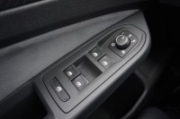 VW Golf VIII Variant 2.0 R 4Motion