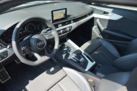 Audi A4 Avant 2.0 TDI S-Line
