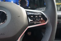 VW Golf VIII Variant 2.0 R-Line DSG