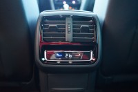 VW Passat Variant 2.0 TSI DSG R-Line