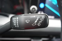 VW Golf VIII 1.5 16V TSI R-Line
