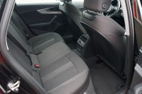 Audi A4 Avant 40 2.0 TFSI S line