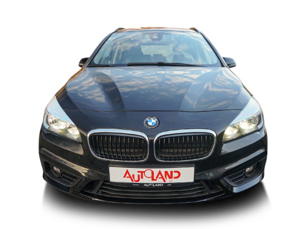 BMW 220 i Advantage