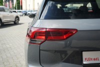 VW Golf VIII Variant 1.0 TSI
