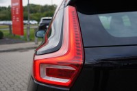 Volvo XC 40 XC40 2.0 Momentum Pro 2WD
