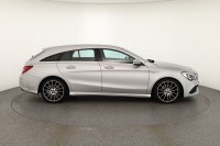 Mercedes-Benz CLA 200 Shooting Brake AMG Line