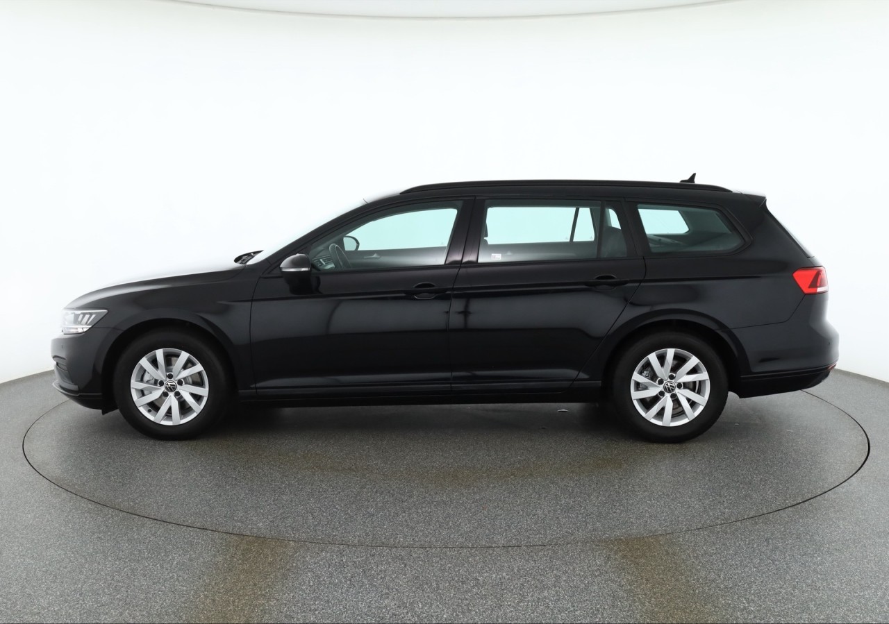 VW Passat Variant 2.0 TDI DSG Conceptline
