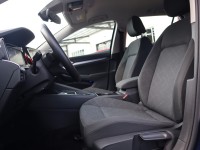 VW Golf VIII Variant Life eTSI