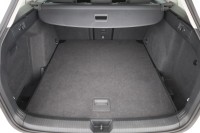 VW Golf VIII Variant 1.5 eTSI DSG