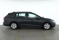 VW Golf VIII Variant 1.5 TSI DSG Life