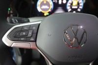 VW Golf VIII Variant 1.5eTSI DSG