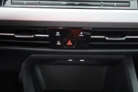 VW Golf VIII Variant 1.5 TSI