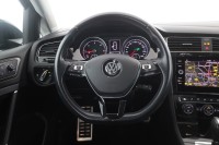 VW Golf VII Variant 1.6 TDI DSG IQ.DRIVE
