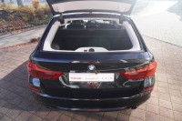 BMW 520 520dA Touring Sport Line