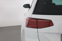 VW Passat Variant 2.0 TDI DSG Elegance