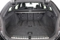 BMW 3 330i M-Sport Touring Aut.