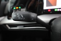 VW Golf VIII Variant 1.5 eTSI DSG Life