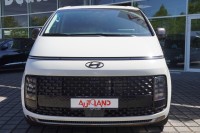 Hyundai Staria 2.2 T-GDI Signature