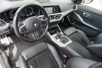 BMW 320 i Touring M Sport Aut.