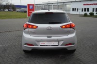 Hyundai i20 1.2 YES!