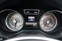 Mercedes-Benz CLA 200 AMG Line