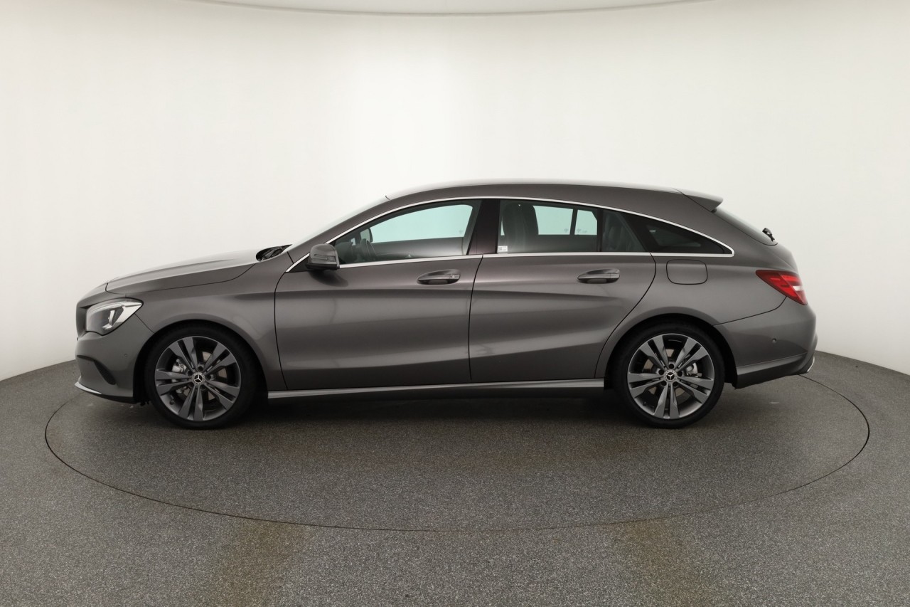 Mercedes-Benz CLA 200 Shooting Brake Urban