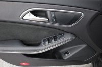 Mercedes-Benz CLA 180 SB AMG Line