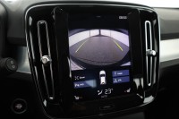 Volvo XC 40 XC40 T4 Momentum Pro
