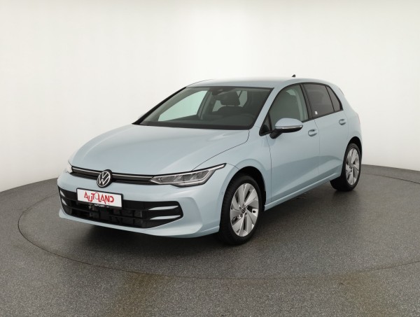VW Golf VIII e1.5 TSI DSG