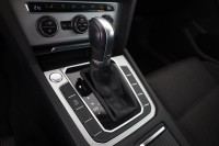 VW Passat Variant 1.5 TSI DSG