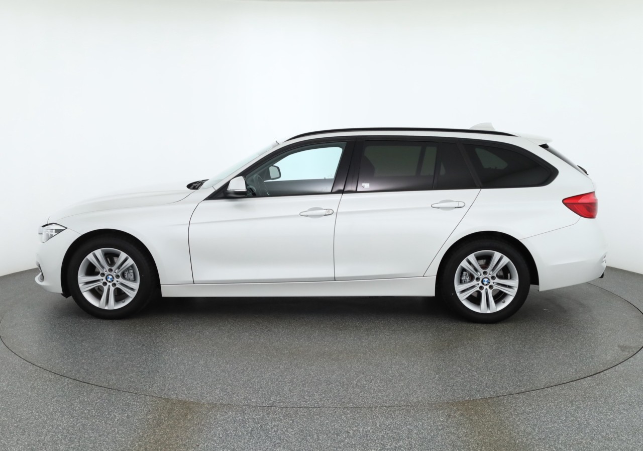 BMW 318 d Touring Sport Line