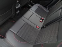 Peugeot 2008 1.2 PureTech Black Edition