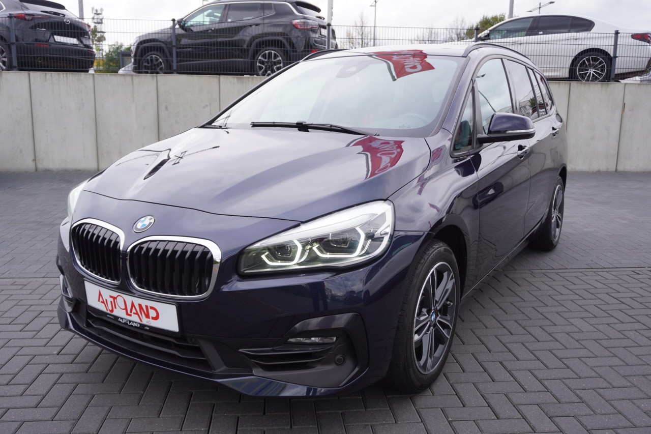 BMW 216 i Sport Line