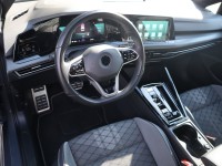 VW Golf VIII Variant 2.0 TSI DSG R-Line