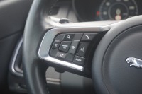 Jaguar E-Pace E-PACE 2.0 R-Dynamic SE AWD