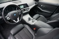 BMW 318 318d Advantage Aut.