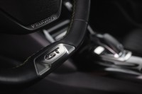 Peugeot 2008 PureTech 155 GT-Line Aut.