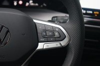 VW Golf VIII Variant 1.5 eTSI R-Line DSG