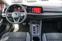 VW Golf VIII 2.0 TDI R-Line DSG