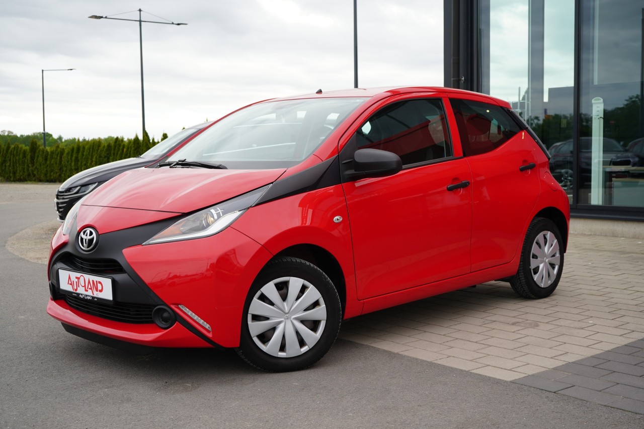 Toyota Aygo AYGO 1.0 x