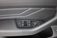 VW Passat Variant 2.0 TSI DSG R-Line